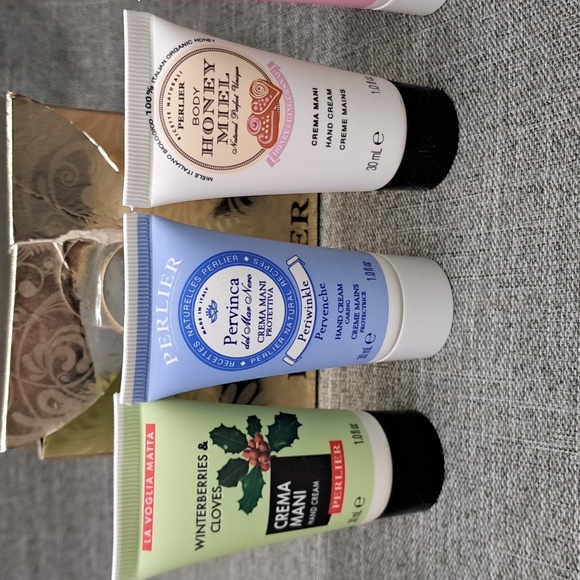 New Perlier Hand Cream 9 1.0 Fl Oz Tube Lot Gold Gift Set - Picture 5 of 13